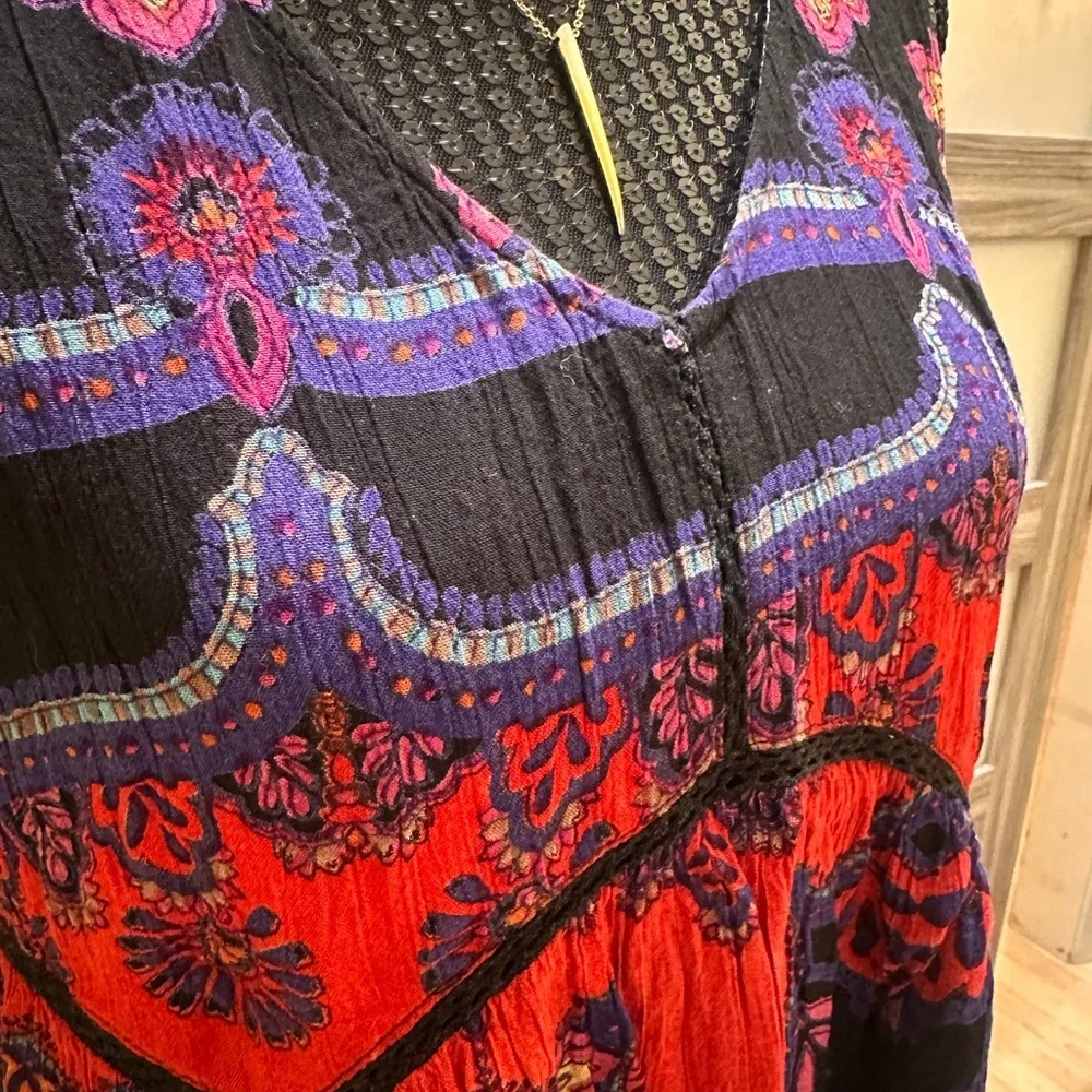 Super Cute Angie Boho Flowy Top Size M 🌷 - Picture 2 of 4